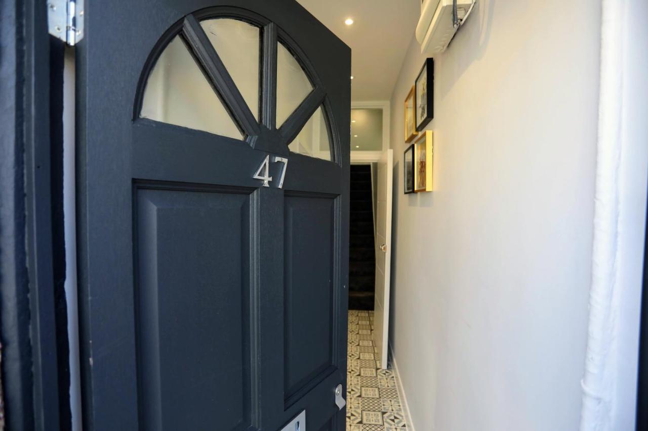 Aisiki Apartments At Stanhope Road, North Finchley, Airconditioned Multiple 2 Or 3-Bedroom, Pet-Friendly Duplex Flats, King Or Twin Beds, Airconditioned & Free Wi-Fi Εξωτερικό φωτογραφία