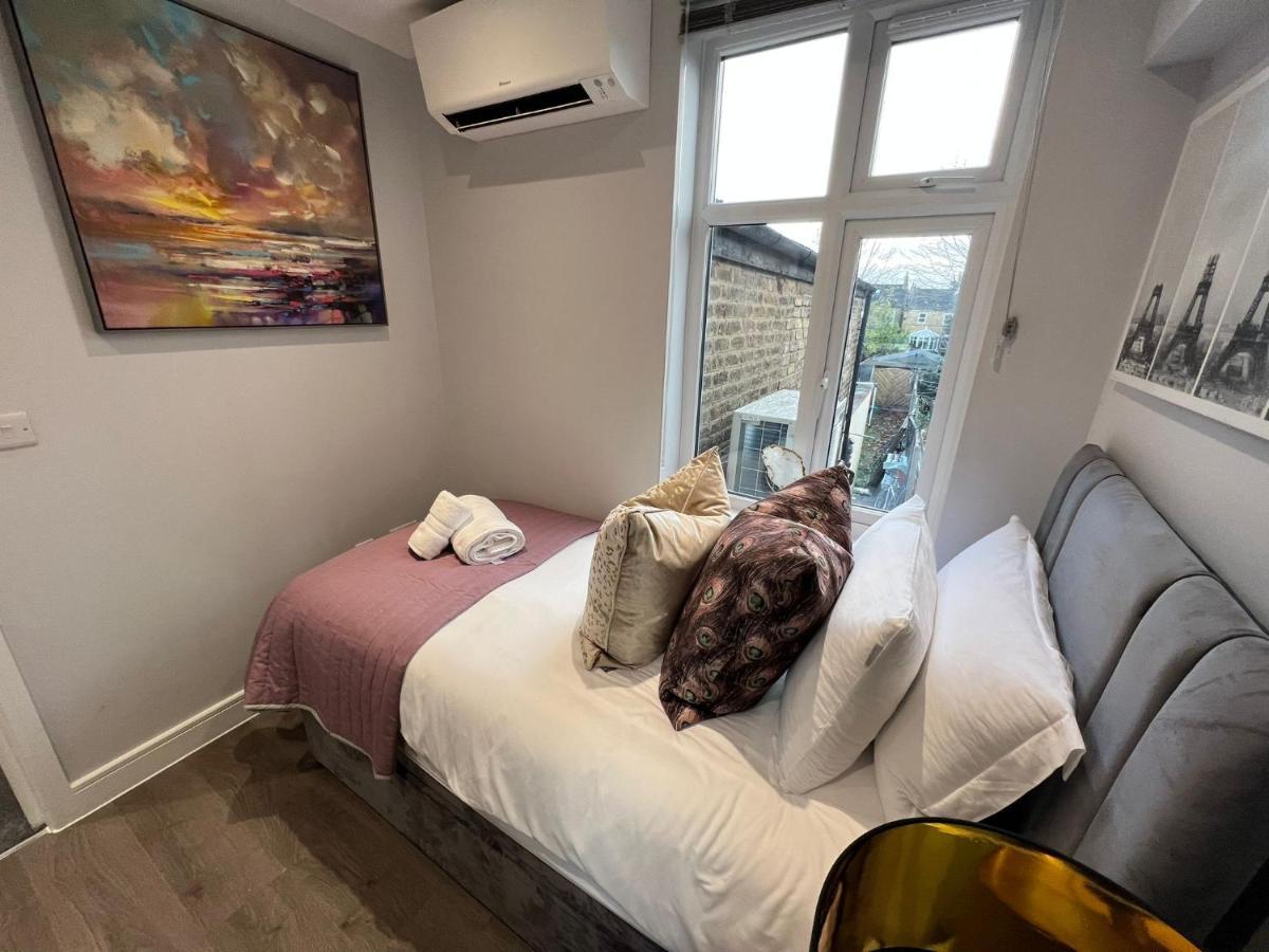 Aisiki Apartments At Stanhope Road, North Finchley, Airconditioned Multiple 2 Or 3-Bedroom, Pet-Friendly Duplex Flats, King Or Twin Beds, Airconditioned & Free Wi-Fi Εξωτερικό φωτογραφία