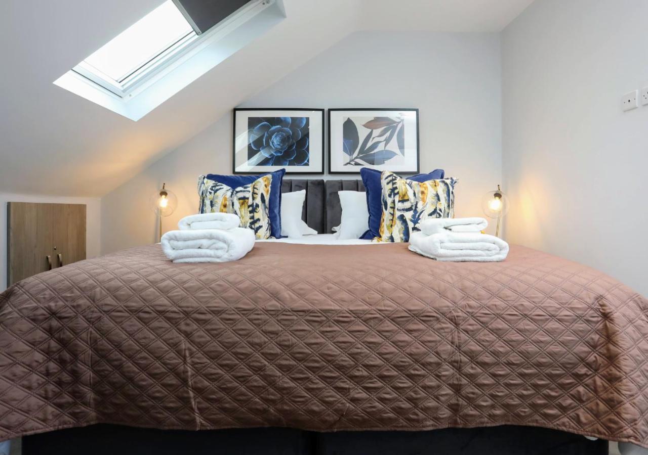 Aisiki Apartments At Stanhope Road, North Finchley, Airconditioned Multiple 2 Or 3-Bedroom, Pet-Friendly Duplex Flats, King Or Twin Beds, Airconditioned & Free Wi-Fi Εξωτερικό φωτογραφία